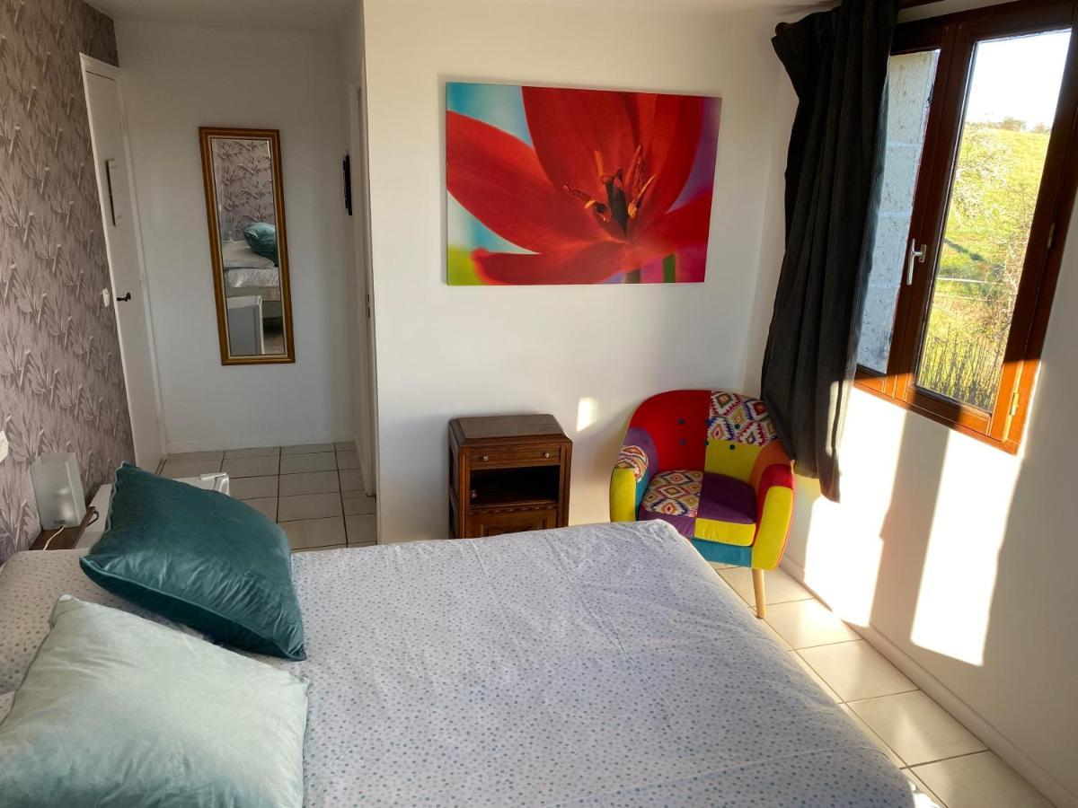 Le Domaine Du Gravier Bed & Breakfast Gramat Eksteriør bilde