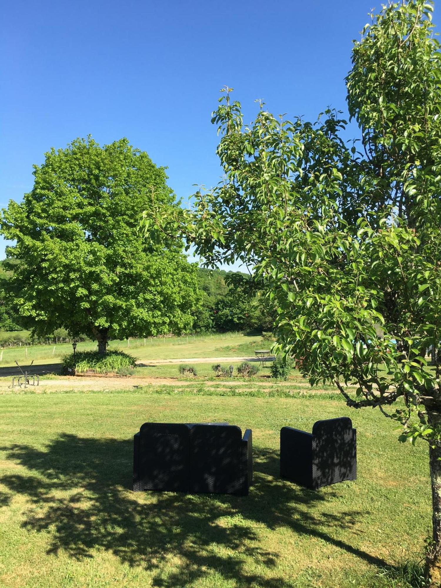 Le Domaine Du Gravier Bed & Breakfast Gramat Eksteriør bilde